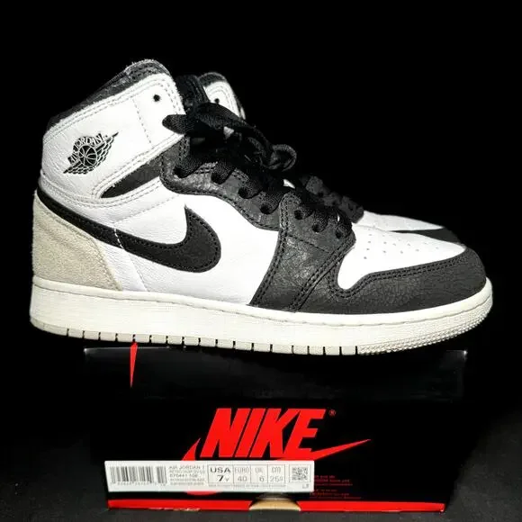 Jordan | Shoes | Size 7 Nike Air Jordan Retro High Og Gs  display picture 3